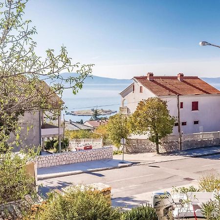 Beautiful Apartment In Novi Vinodolski Luaran gambar